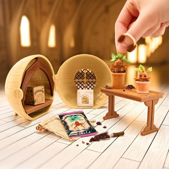 Игровой набор Создай волшебные предметы Miniverse 547150 серии "Harry Potter. Hogwarts"
