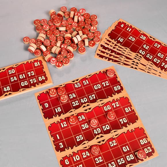 Настольная игра "Традиционное Лото" 30488 бочонки 90 штук