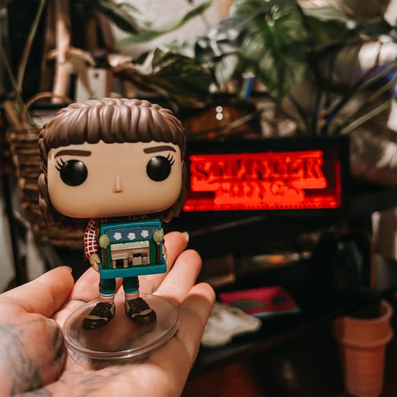 Игровая фигурка Одиннадцать с диорамой FUNKO POP! 65639 серии Очень странные дела S4