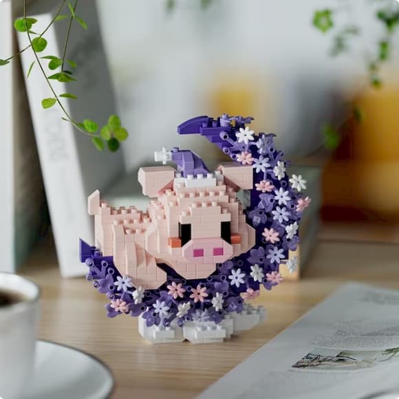Детский конструктор Розовая свинка 8981 серии "Cute Moon", 474 детали