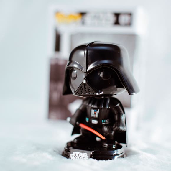 Игровая Фигурка Funko Pop! Серии Звёздные Войны - Дарт Вейдер (Со Световым Мечом)