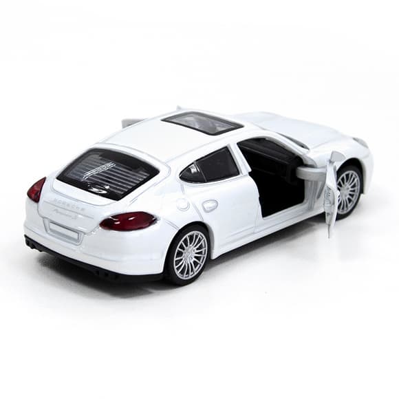 Автомодель - PORSCHE PANAMERA S (білий)