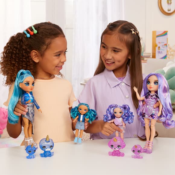 Игровой набор с куклой Rainbow High серии Littles - Радуга