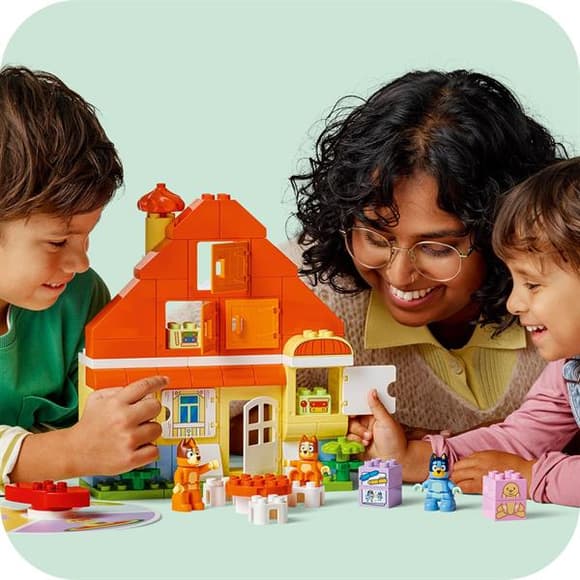 Конструктор LEGO DUPLO Bluey Родинний дім Блуї із грою на запам'ятовування 83 деталі (10459)