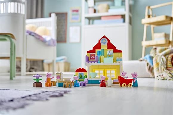 Конструктор LEGO® DUPLO® Пеппа Сімейний будинок 84 Деталі  (10467)