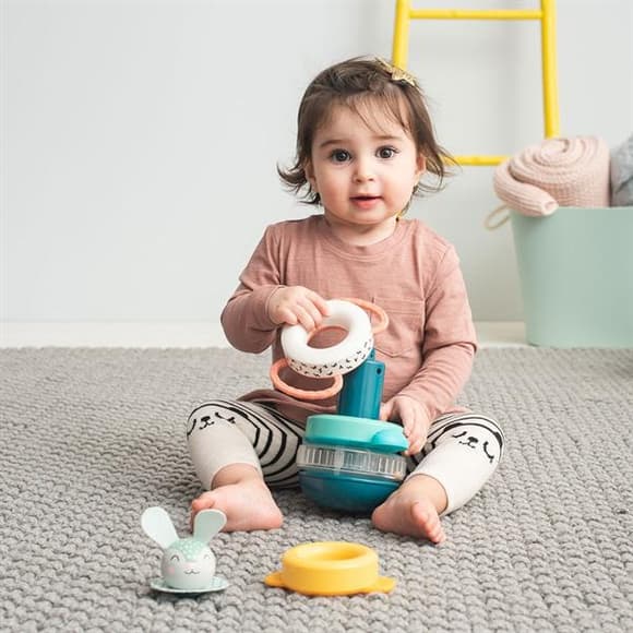 Пірамідка Taf Toys Полярне сяйво Кролик (12445)