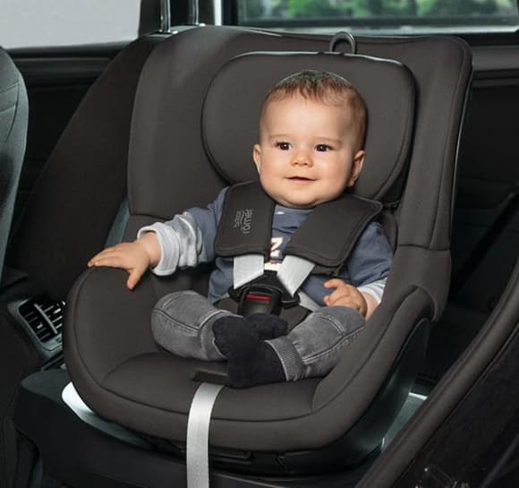 Автокрісло Britax-Romer Dualfix Plus чорний (2000036276)