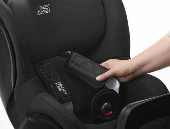 Автокрісло Britax-Romer Dualfix M Plus Isofix чорний (2000036888)