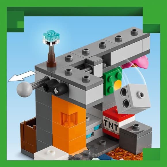Конструктор LEGO Minecraft Зустріч із Боронителем 238 деталей (21274)