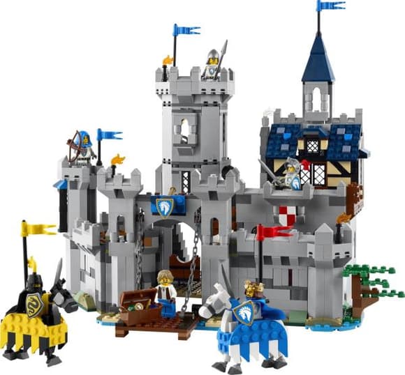 Конструктор LEGO Creator Середньовічний замок із лицарем на коні (31168)