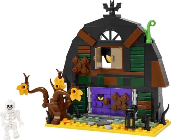 Конструктор LEGO Icons Гелловінська комора 205 деталей (40721)