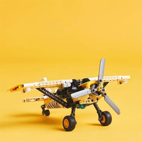 Конструктор LEGO Technic Буш-літак 333 деталі (42198)
