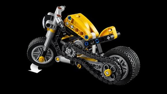 Конструктор LEGO Technic  Жовтий мотоцикл 151 Деталь  (42225)