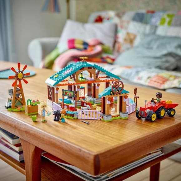 Конструктор LEGO Friends Притулок для сільськогосподарських тварин 489 деталей (42617)