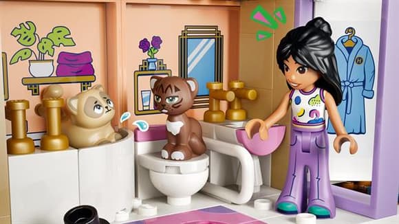 Конструктор LEGO® Friends Гранд-готель у Хартлейк-Сіті, 1406 деталей (42704)