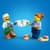 Конструктор LEGO City Грузовик с пончиками 196 деталей (60452)