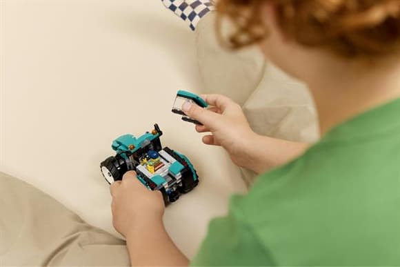 Конструктор LEGO City Трактор 204 Деталей (60498)