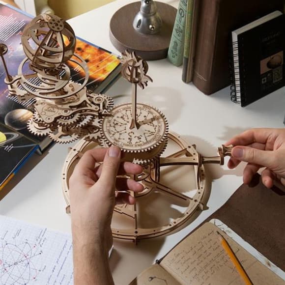 Деревянный механический 3D конструктор Ugears Механический Телурий (70167)