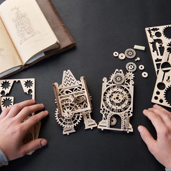 Деревянный механический 3D конструктор Ugears Старая часовая башня (70169)