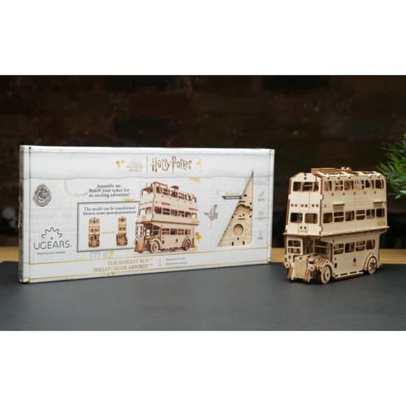 Деревянный механический 3D конструктор Ugears Рыцарский автобус (70172)