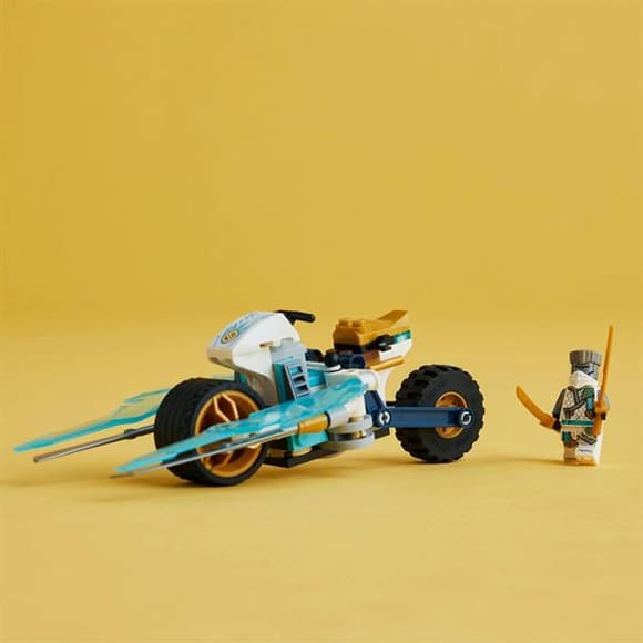 Конструктор LEGO NINJAGO Крижаний мотоцикл Зейна 84 деталі (71816)