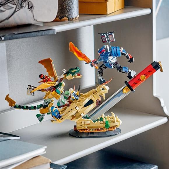 Конструктор LEGO® NINJAGO® Битва біля черепа Дракона з мечем, 1016 детлей (71871)
