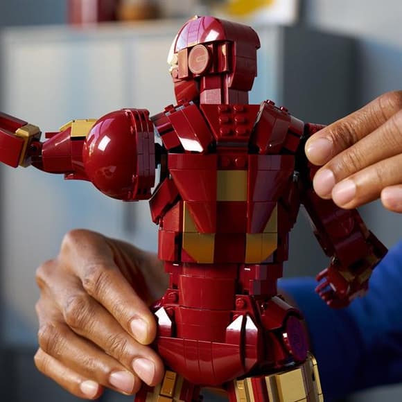 Конструктор LEGO Super Heroes Marvel Залізна Людина в броні Mark 3. Колекційний набір 1297 Деталей (76344)