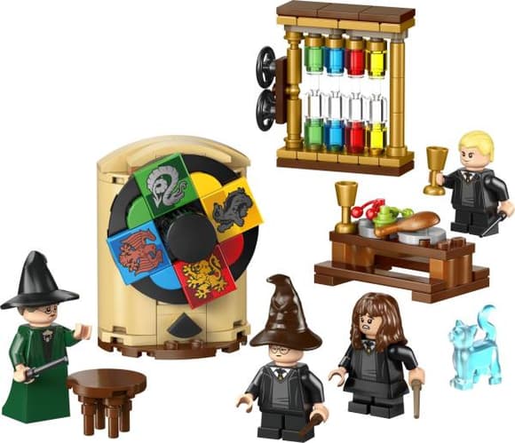Конструктор LEGO Harry Potter TM Замок Хогвартс: Церемония распределения по факультетам 124 Детали (76460)