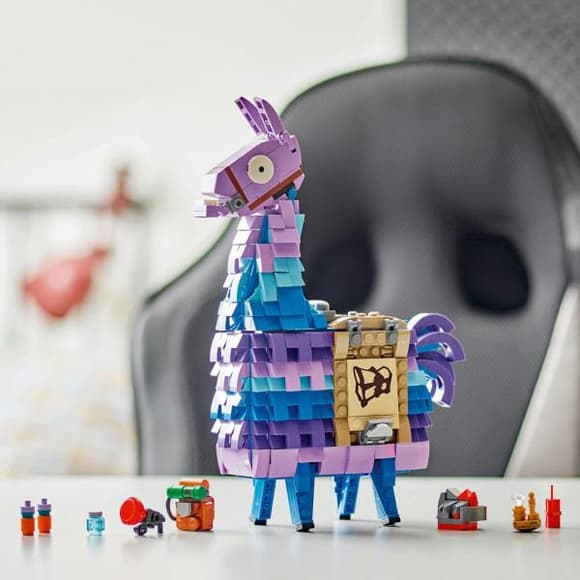 Конструктор LEGO Fortnite Supply Llama Игрушка из видеоигры 691 деталь (77071)
