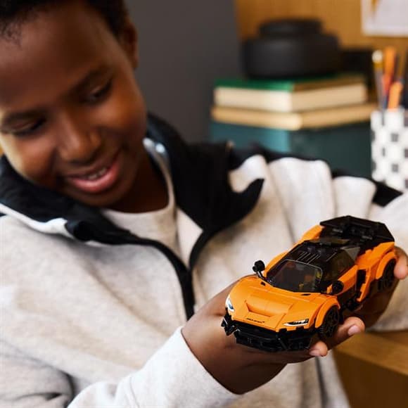 Конструктор LEGO Speed Champions McLaren W1 287 Деталей (77257)