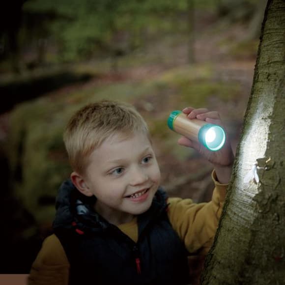Механічний ліхтарик Hape Nature Fun з чохлом (E5579)