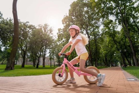 Біговел Miqilong HPA 12" рожевий (ZCY-HPA12-PINK)